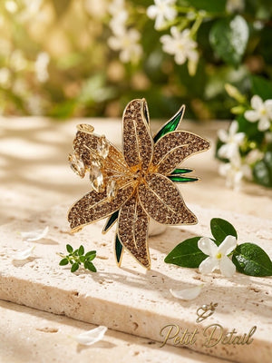 Lily Crystal Brooch Petit Détail Lebanon