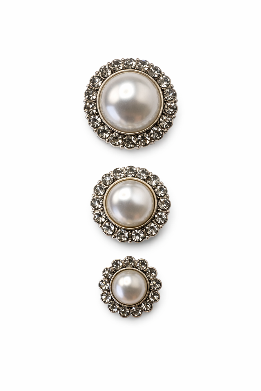 Classic Pearl & Crystal Halo Button (Sew-On) - Silver