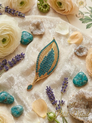 Leaf Crystal Brooch Petit Détail Lebanon
