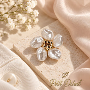 Baroque Pearl-Effect Flower Button Cover Petit Détail Lebanon