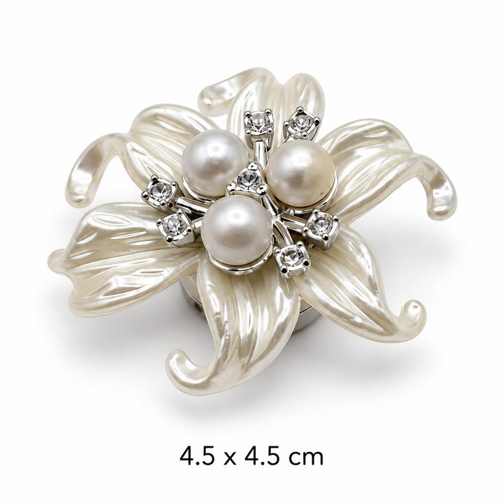 Ivory Pearl Lily Button Cover Petit Détail Lebanon