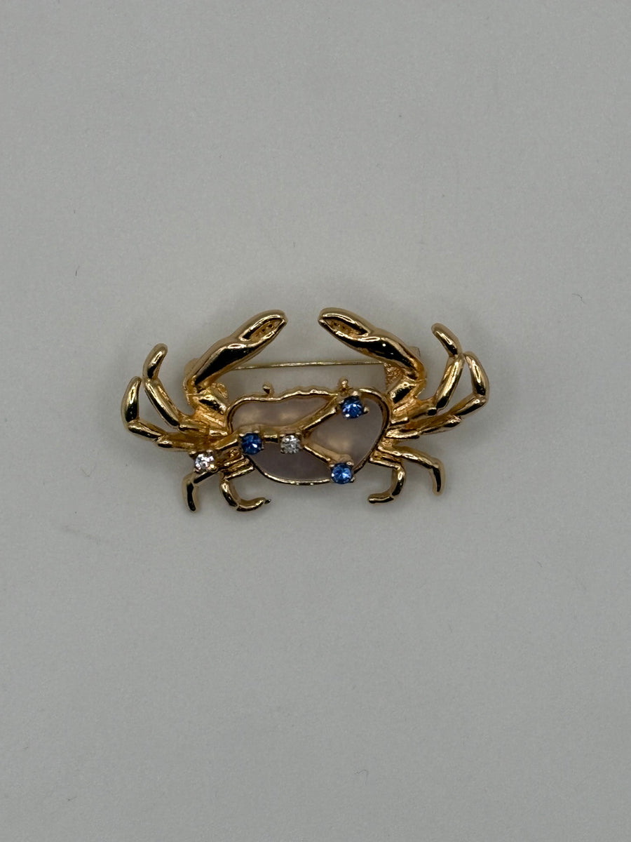 Cancer Zodiac Brooch | Gold Crab Horoscope Pin with Mother of Pearl – gold metal fashion jewelry, main product image, Petit Détail