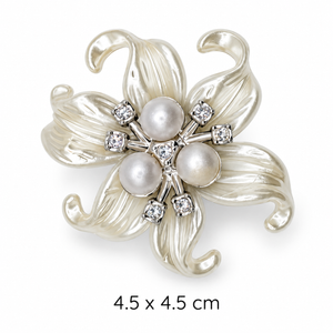 Ivory Pearl Lily Button Cover Petit Détail Lebanon