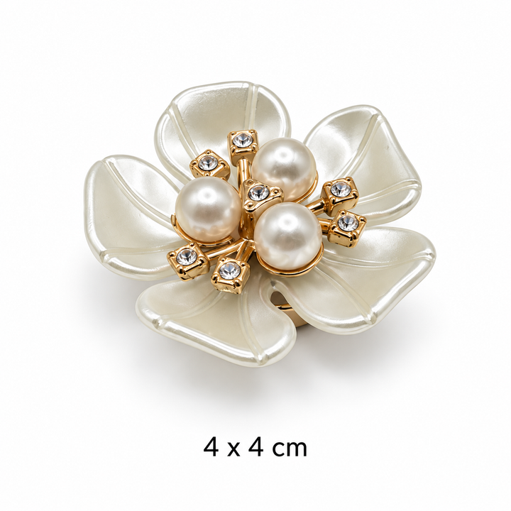 Ivory Pearl Flower Button Cover Petit Détail Lebanon