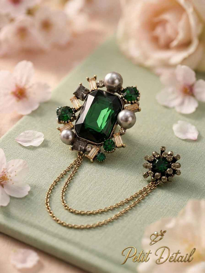 Regal Emerald Jewel Chatelaine Brooch Petit Détail Lebanon