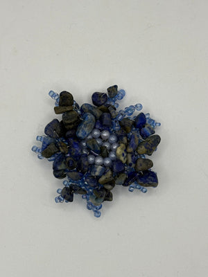 Handmade Wire-Wrapped Stone Cluster Brooch | Artisan Chip Stone Pin – detail view | Petit Détail