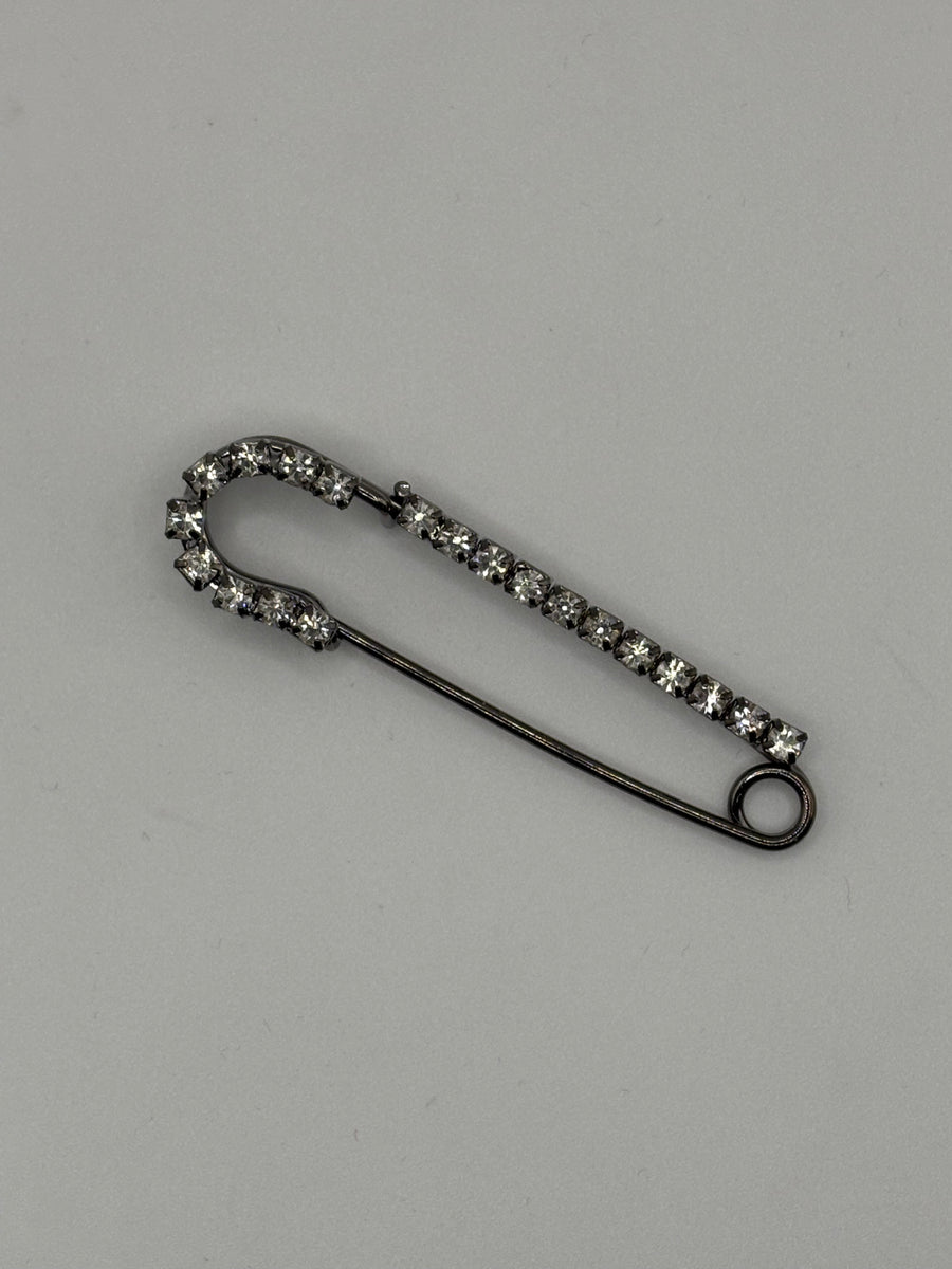 Gunmetal Crystal Lined Safety Pin Brooch | Edgy Minimalist Kilt Pin – black metal fashion jewelry, main product image, Petit Détail