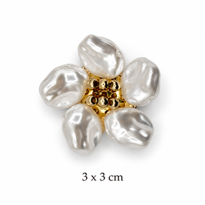 Baroque Pearl-Effect Flower Button Cover Petit Détail Lebanon