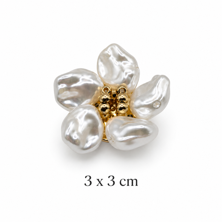 Baroque Pearl-Effect Flower Button Cover Petit Détail Lebanon