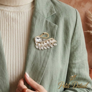 Elegant Gold & Crystal Swan Brooch