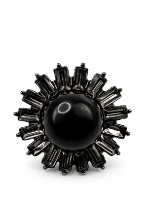Pearl & Baguette Crystal Halo Button (Sew-On) Black Petit Détail Lebanon
