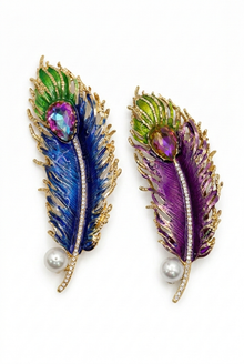 Royal Peacock Feather Brooch with Amethyst-Hued Crystal Petit Détail Lebanon